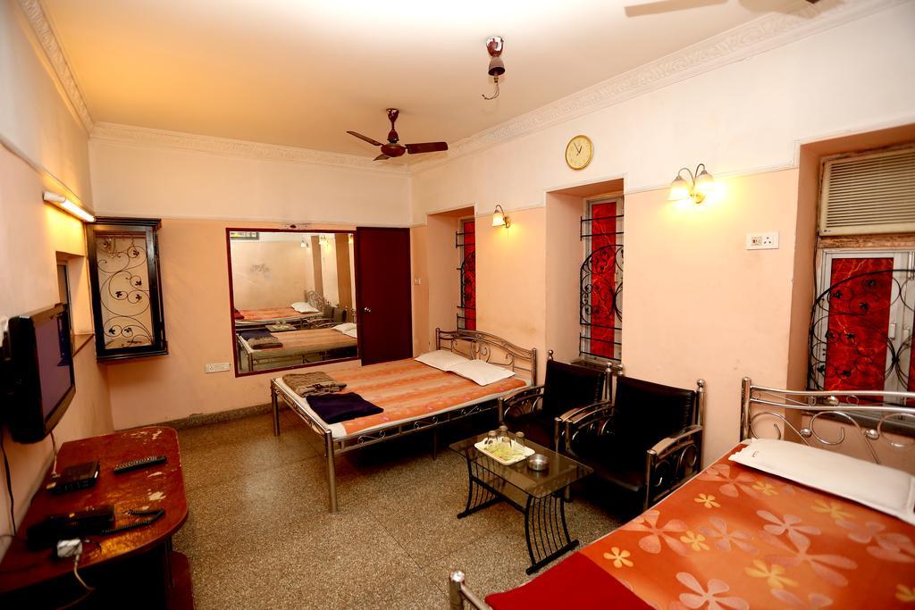 Central Guest House Καλκούτα Εξωτερικό φωτογραφία